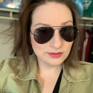 Meet your Posher, Natalie